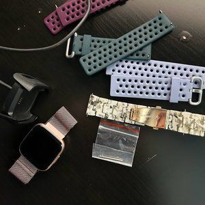 Fitbit Versa 2
